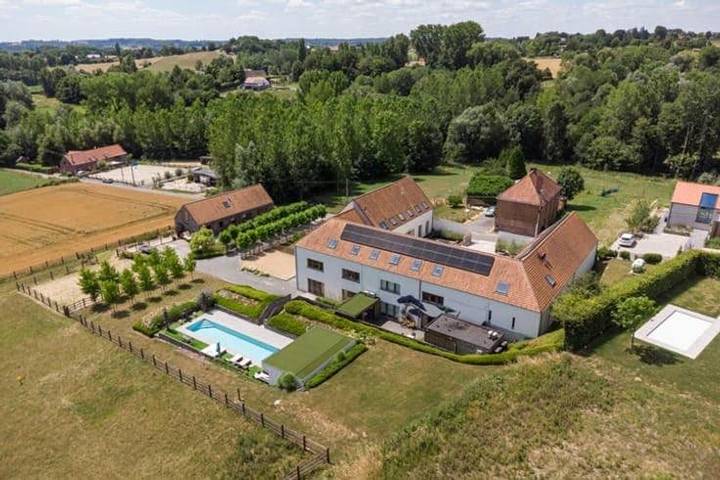 Location de vacances pour 2 personnes, animaux acceptés à Ellezelles - 3