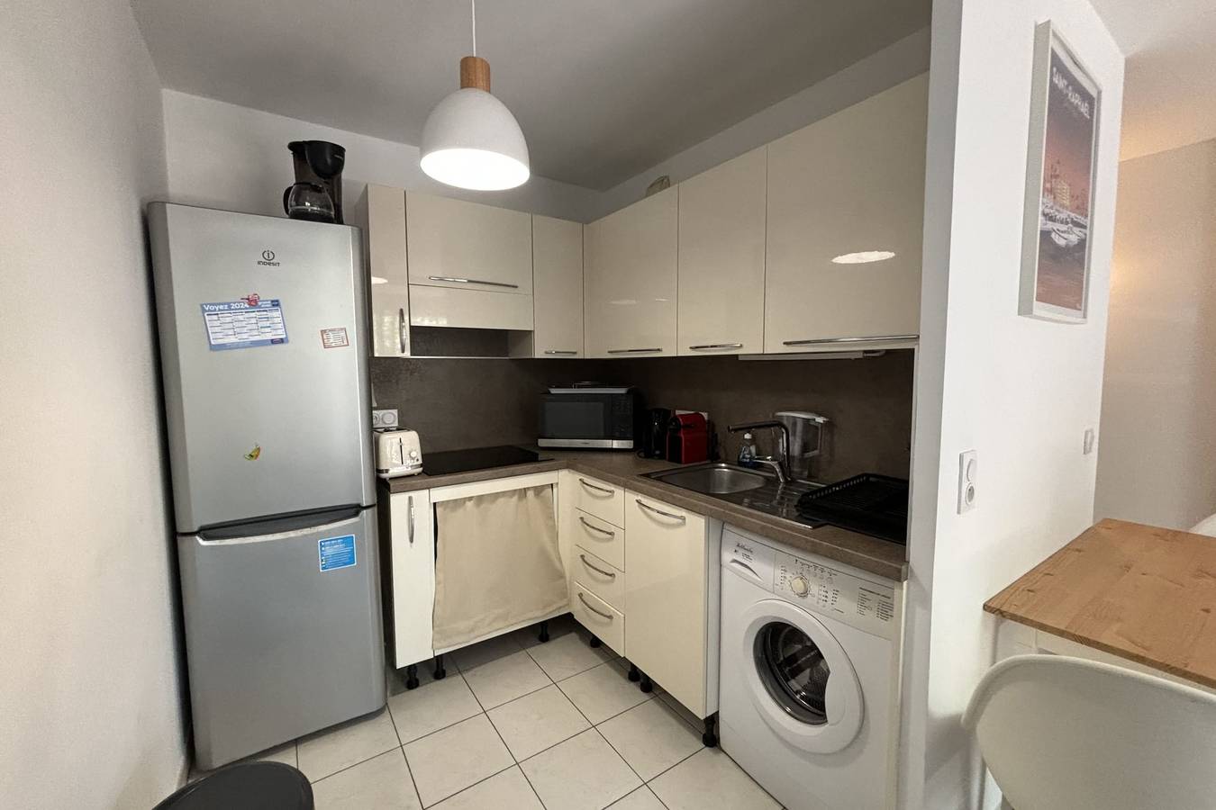 Appartement entier, Appt Dans Le Centre Ville/ Residence Avec Piscine in Saint-Raphaël, Massif de l'Esterel