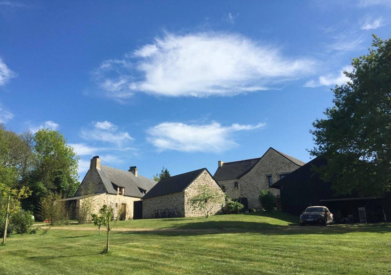 Double Room with Private Bathroom in Plescop, Côte des Mégalithes