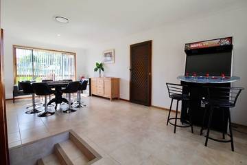 Holiday Home for 12 People in Huskisson, Jervis Bay, Photo 4