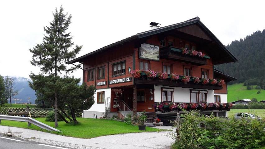 B&B für 2 Personen, mit Terrasse und Garten in Gosau