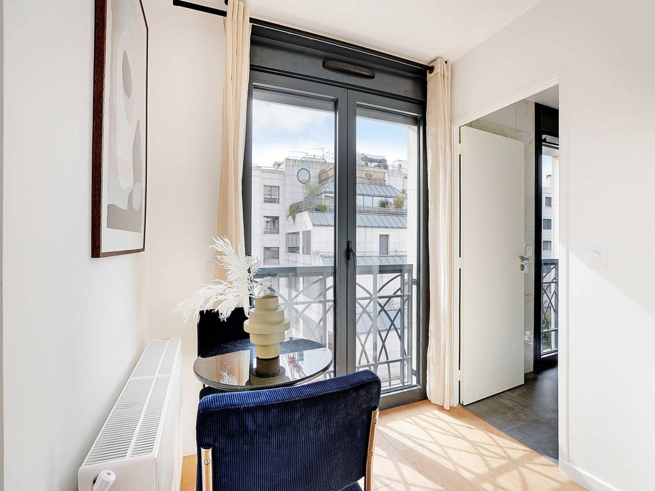 Ganze Wohnung, Studio Sleek & Refined - Levallois-Perret in Levallois-Perret, Hauts-de-Seine