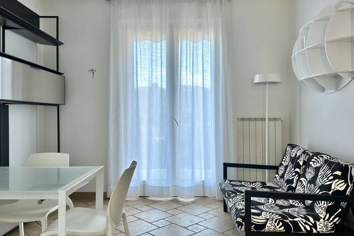 Appartement entier, S227 - Sirolo, new three-room apartment with terrace and garage in Sirolo, Riviera del Conero