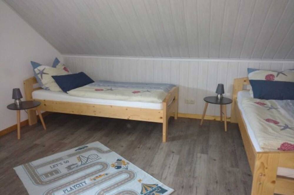 Ganze Wohnung, Ferienwohnung im Landhaus Bensersiel in Bensersiel, Esens