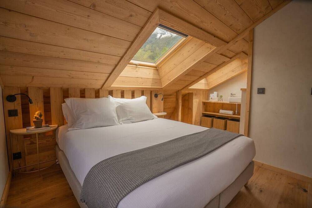 Eden - Chalet Spacieux | Views | Jacuzzi | Fireplace | Bbq in Chamonix, Mont-Blanc-Massiv