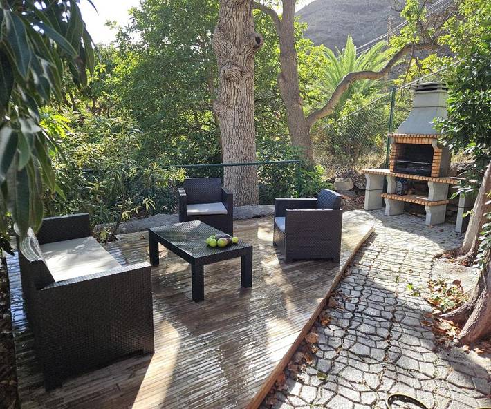 Chalet para 5 personas, con vistas además de jardín y piscina en La Gomera - 4