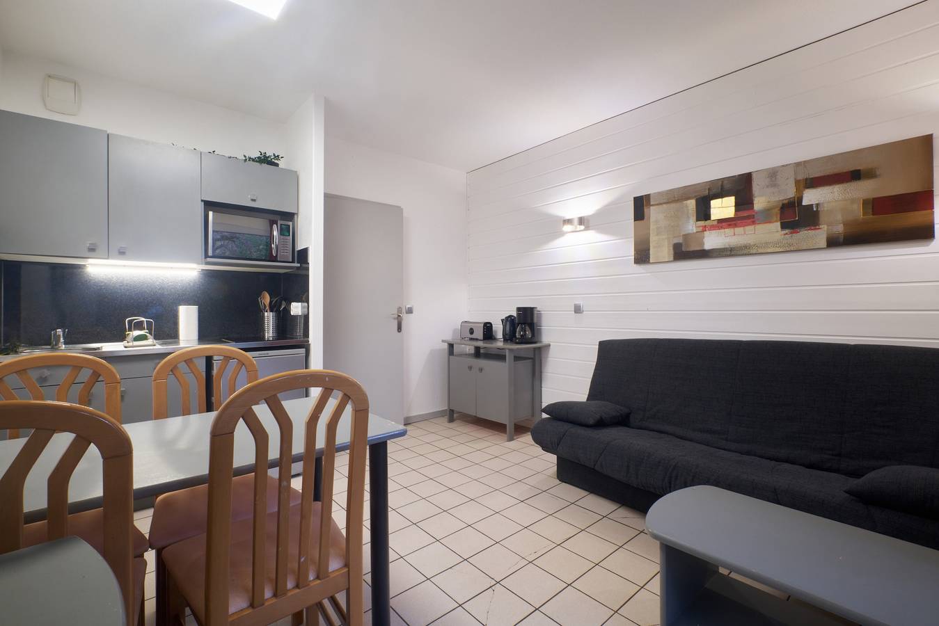 Ganze Wohnung, Ferienwohnung 'Bulle Enchantée Lac Et Montagne' mit Gemeinschaftspool, Balkon und Wlan in Allevard, Isère