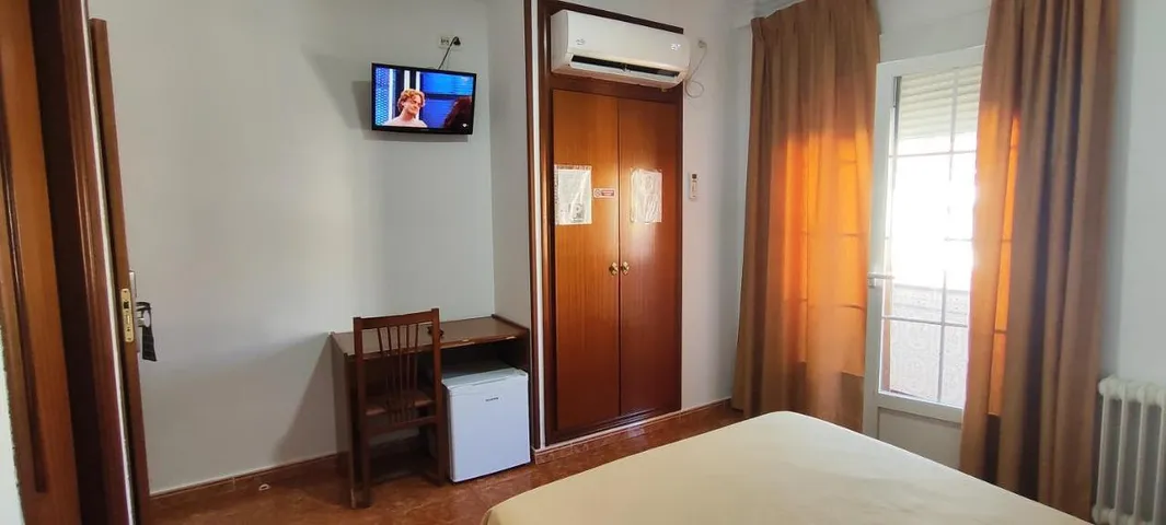 Hotel para 3 personas, con terraza, Se admiten mascotas - 1
