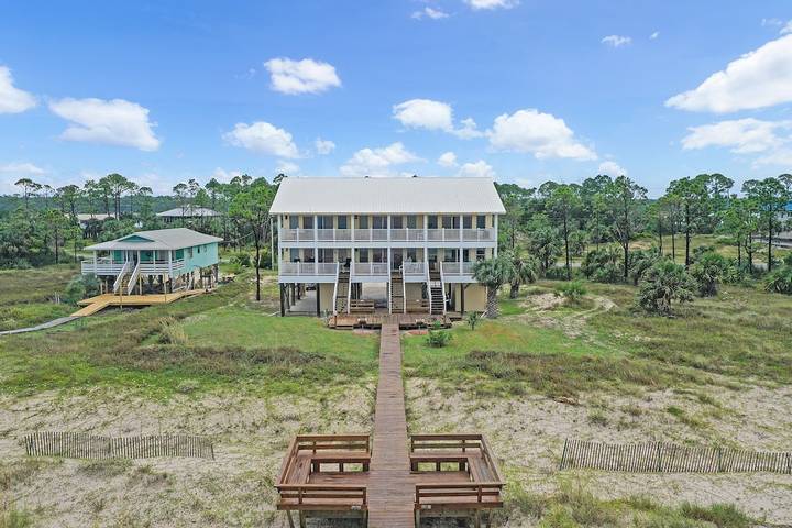 Vacation rental for 6 people, with balcony in Indian Pass