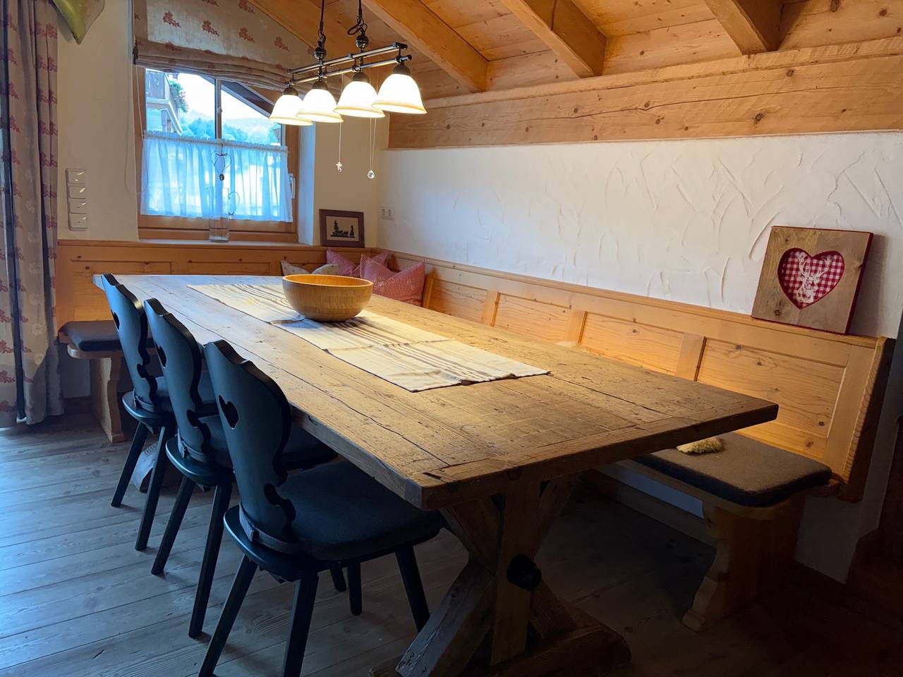 Ganze Wohnung, Apartment „Almsommer“ mit Bergblick, Balkon und Wlan in Grainau, Eibsee