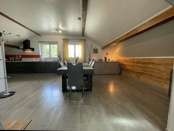 Chalet pour 12 personnes, avec jardin et terrasse dans le Jura - 3