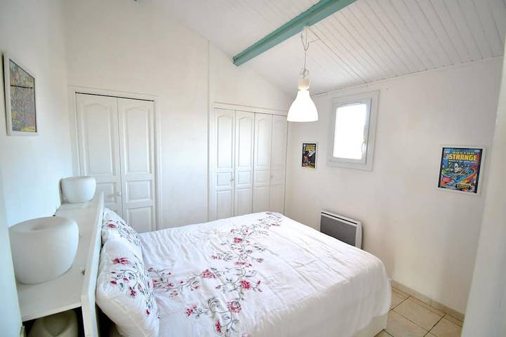 Entire apartment, Villa sur Toit in Saint-Mandrier-sur-Mer, Mediterranean Coast (France)