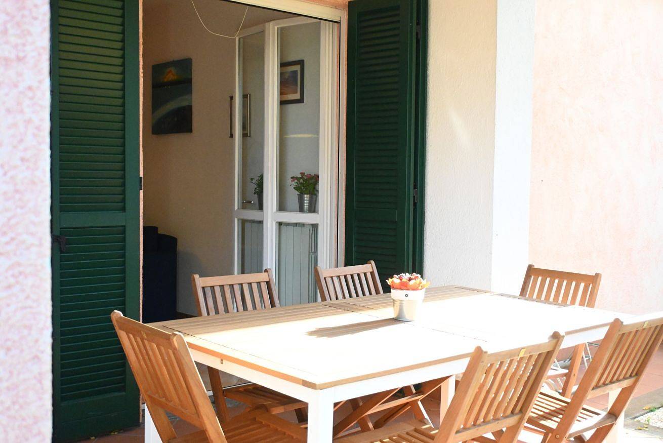 Apartamento entero, P047 - Porto Recanati, two-room apartment with garden and terrace in Costa Adriatica Marcas