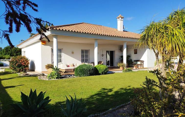 Casa rural para 8 personas, con vistas y jardín en Los Caños de Meca - 2
