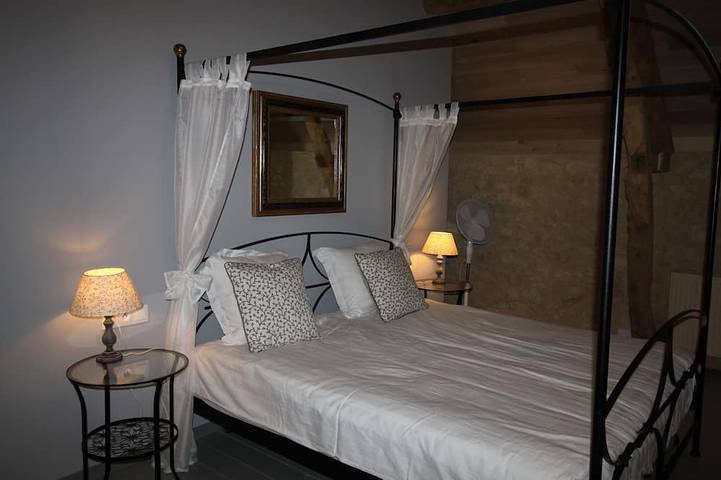 Gîte pour 5 personnes, avec Jacuzzi ainsi que Terrasse et Jardin à Salviac - 2