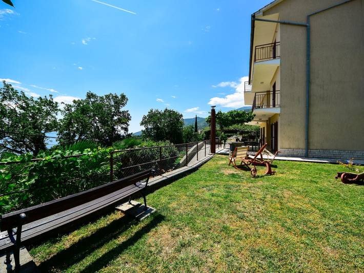 Ferienwohnung für 2 Personen, mit Terrasse und Garten, mit Haustier in Grad Opatija - 2