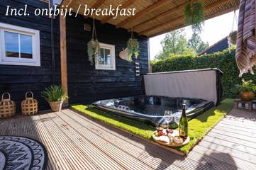 Cottage pour 2 personnes, avec jacuzzi ainsi que jardin et sauna à Dordrecht