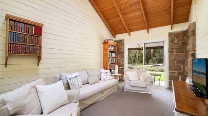 Holiday Home for 8 People in MacMasters Beach, New South Wales, Photo 2