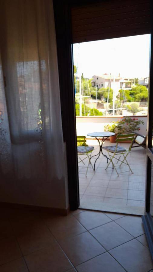 Maison d’hôte pour 2 personnes, avec terrasse, animaux acceptés à Stintino - 2