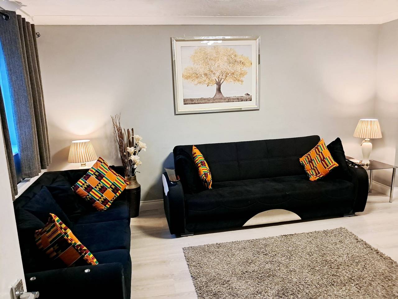 London Excel 3Bed House Sleeps 6 - Car park for 2 in Newham, London