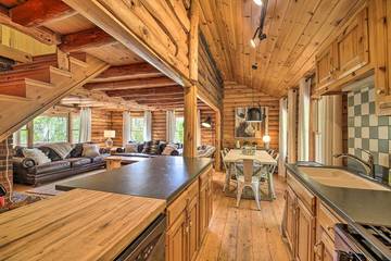 Log Cabin for 15 People in Vermont, USA, Photo 3