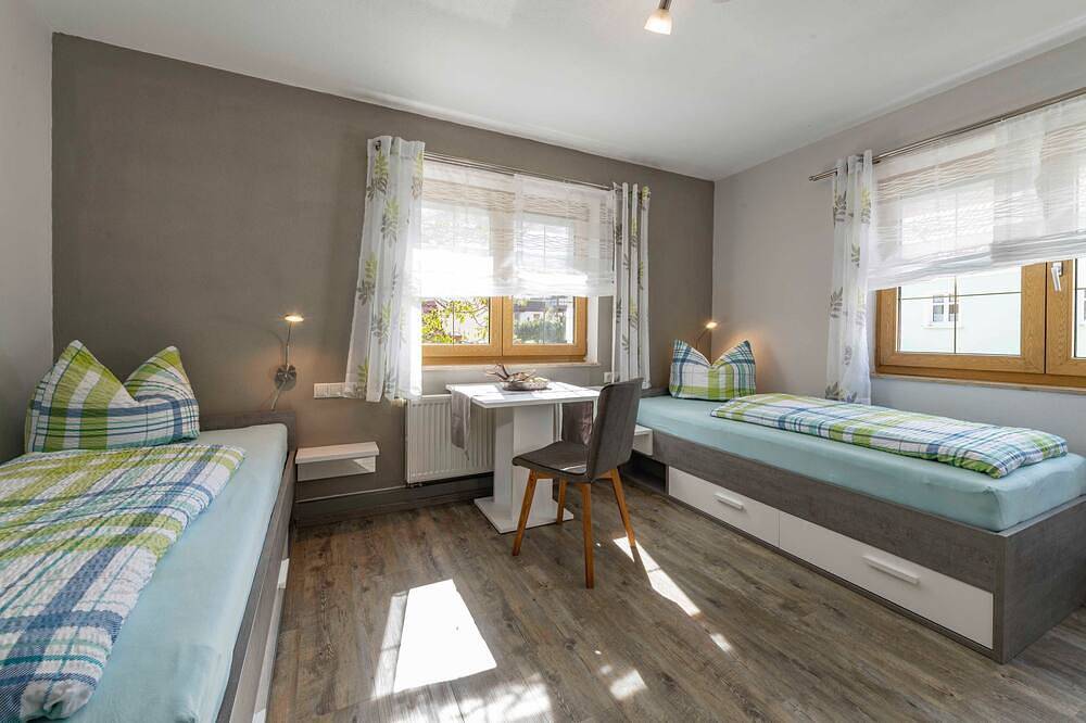 Ganze Wohnung, Ferienwohnung auf der langen Meile - Ferienwohnung Auf der Langen Meile in Ebermannstadt, Fränkische Schweiz
