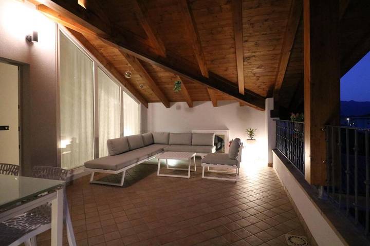 Location de vacances pour 6 personnes, avec jardin et vue, animaux acceptés à Bagolino - 4