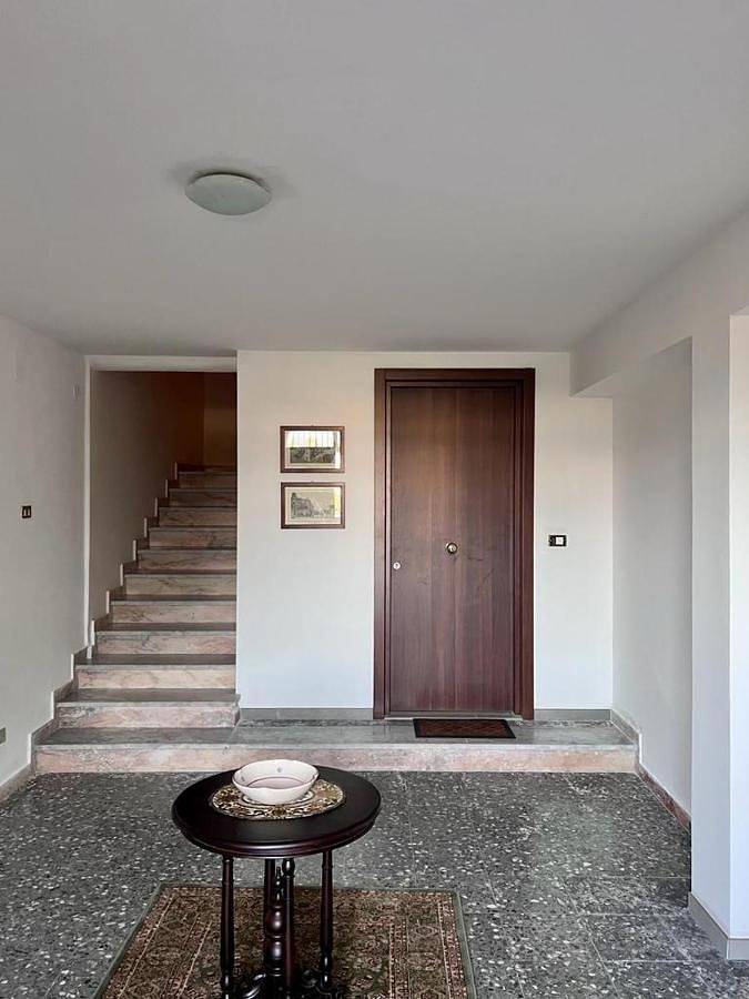 Gîte pour 5 personnes, avec Terrasse et Vue à Mendicino