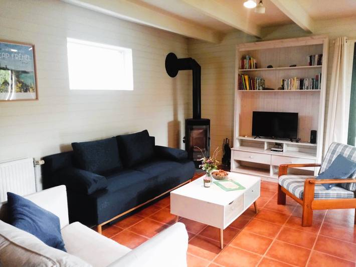 Gîte pour 6 personnes, avec terrasse et jardin à Hénanbihen - 2