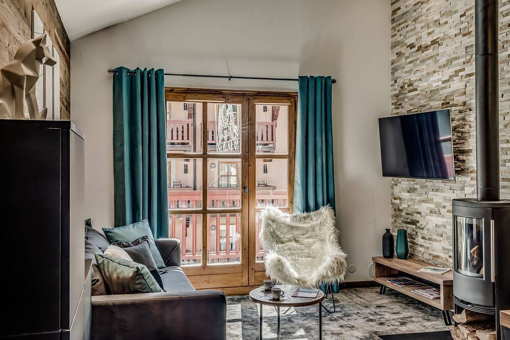 Geheel appartement, Arc 1950 -Charming 2/4 person apartment in a ski in/ski out hotel residence in Arc 1950, Bourg-Saint-Maurice