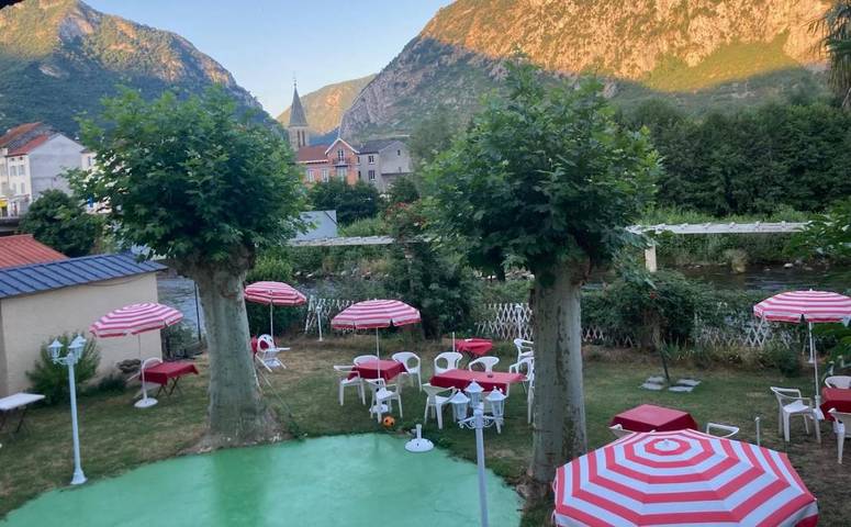 Hôtel pour 2 personnes, avec vue sur le lac ainsi que jardin et vue à Tarascon-sur-Ariège - 3