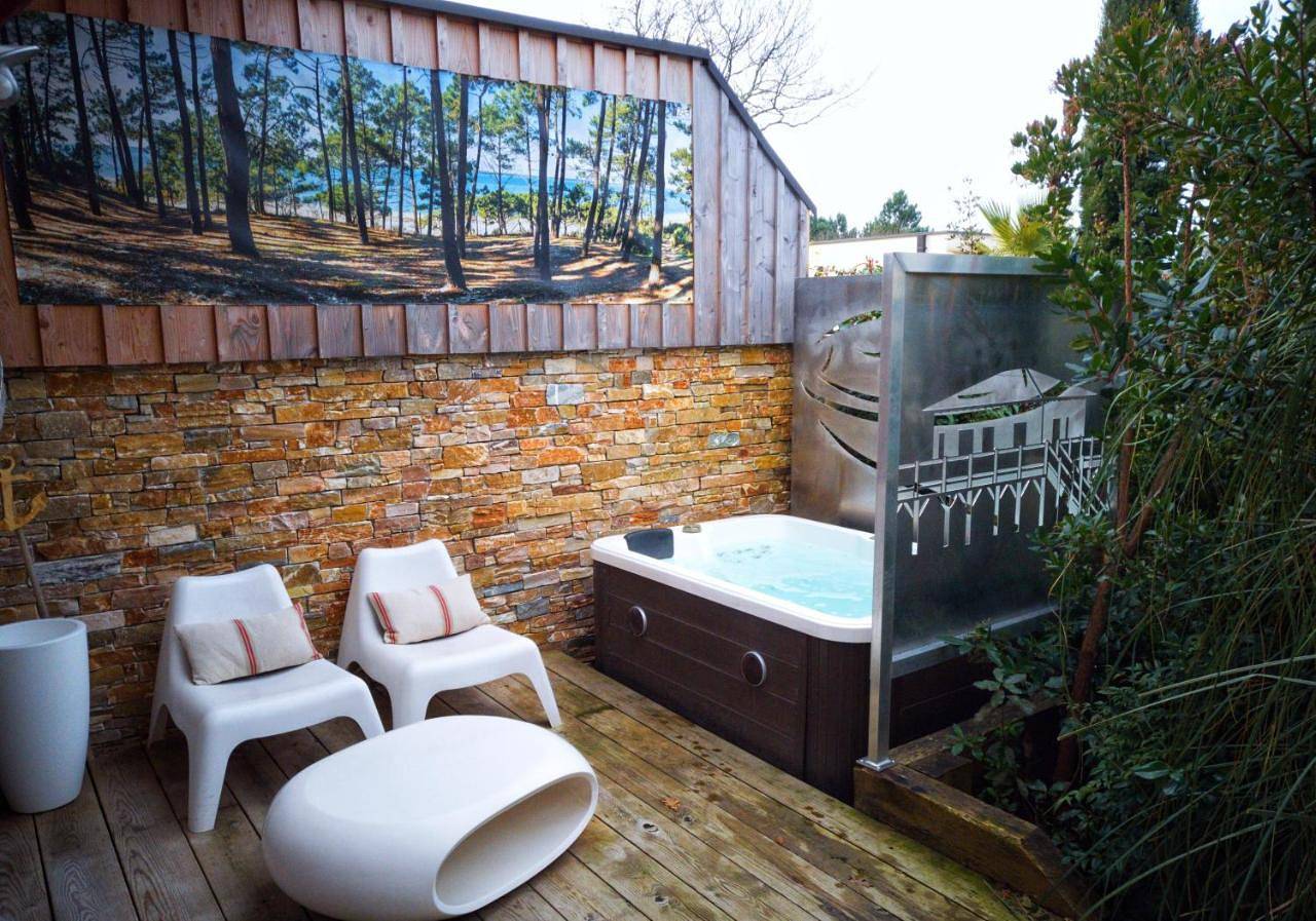 Suite with Jacuzzi in Gujan-Mestras, Région d'Arcachon