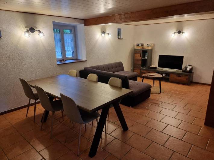 Location de vacances pour 6 personnes, avec vue ainsi que terrasse et jardin à Erckartswiller - 2