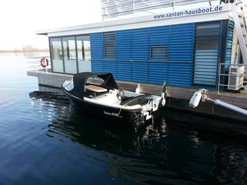 Boot für 4 Personen, mit Terrasse und Garten sowie Seeblick und Ausblick, mit Haustier am Niederrhein
