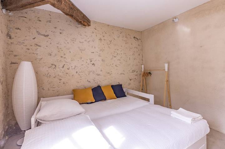 Location de vacances pour 8 personnes, avec jardin et terrasse à Gondrin - 4