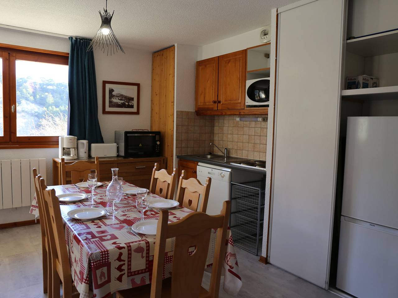 Entire apartment, Comfortable apartment in Aussois for 6 with terrace in Aussois, Massif de la Vanoise
