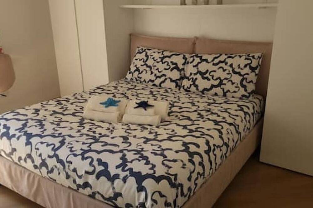 Entire apartment, Ultramarine neptune in Nettuno, Rome Province