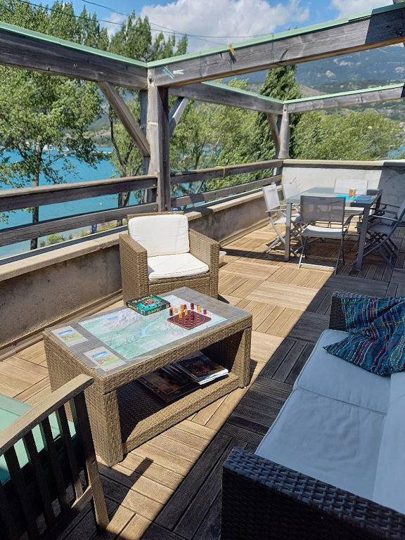 Gîte pour 6 personnes, avec terrasse et vue sur le lac à Savines-le-Lac - 3