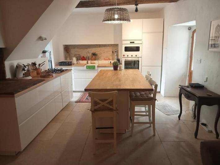 Location de vacances pour 4 personnes, avec vue et jardin à Dauphin (homonymie) - 4