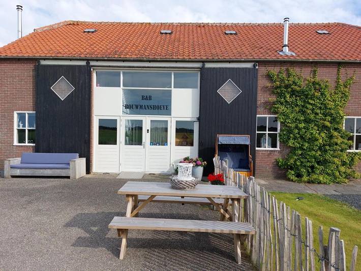 Chambre d’hôte pour 2 personnes, avec Terrasse et Jardin à Burgh-Haamstede