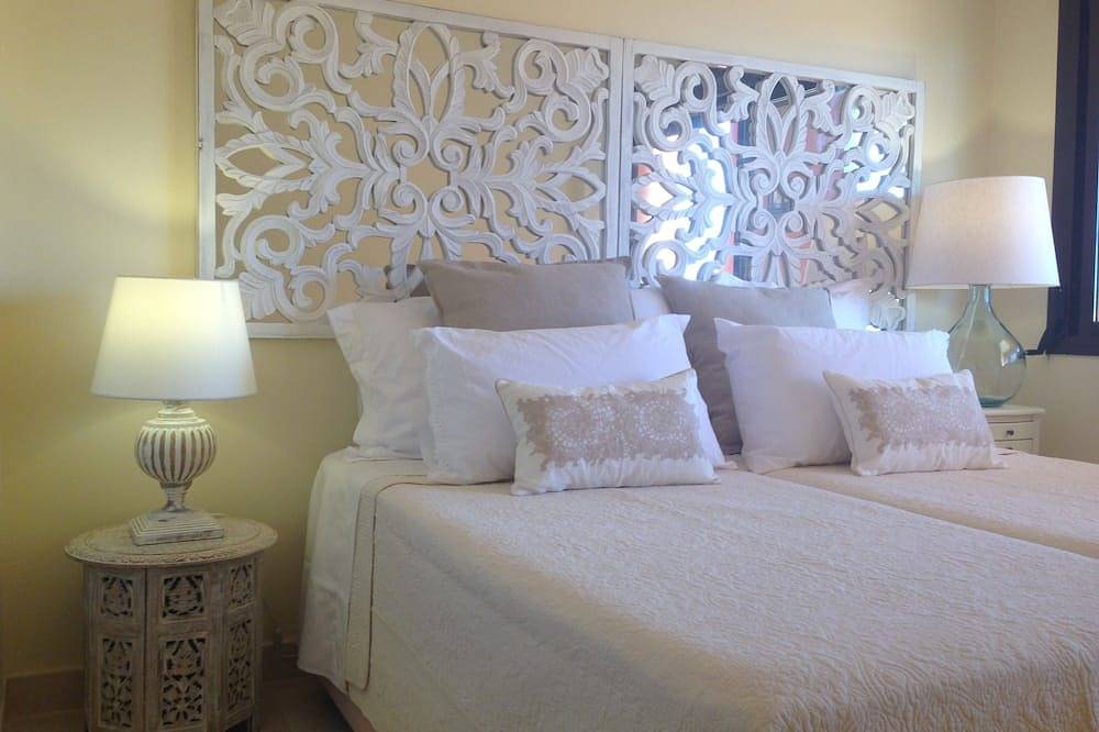 Ganze Wohnung, Luxuswohnung In Strandnähe Mit Meerblick In Estepona in Buenas Noches, Estepona
