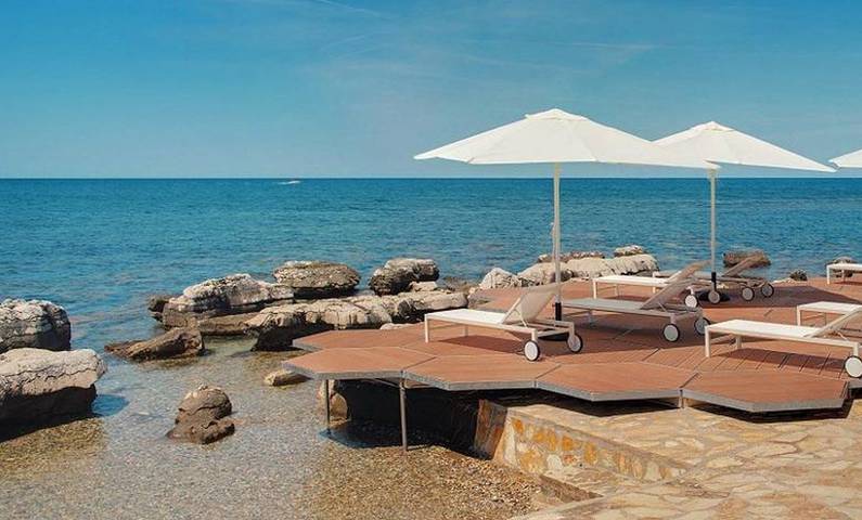 Ferienwohnung für 4 Personen, mit Pool und Balkon sowie Whirlpool und Kinderpool, mit Haustier - 1