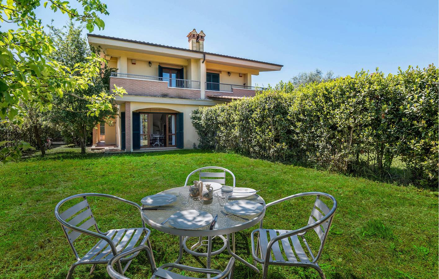 Cozy Apartment with WiFi, Parking, Terrace - 400m to Monterosi in Monterosi, Lake Bracciano