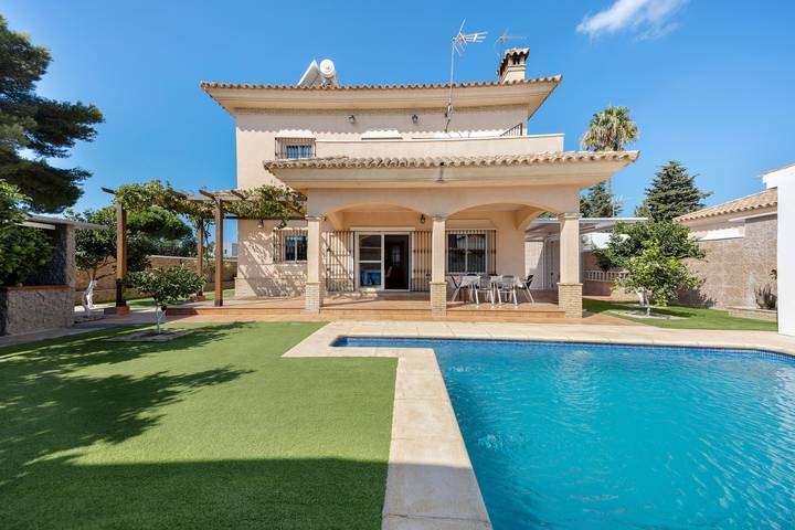 Casa de vacaciones para 8 personas, con jardín - 1