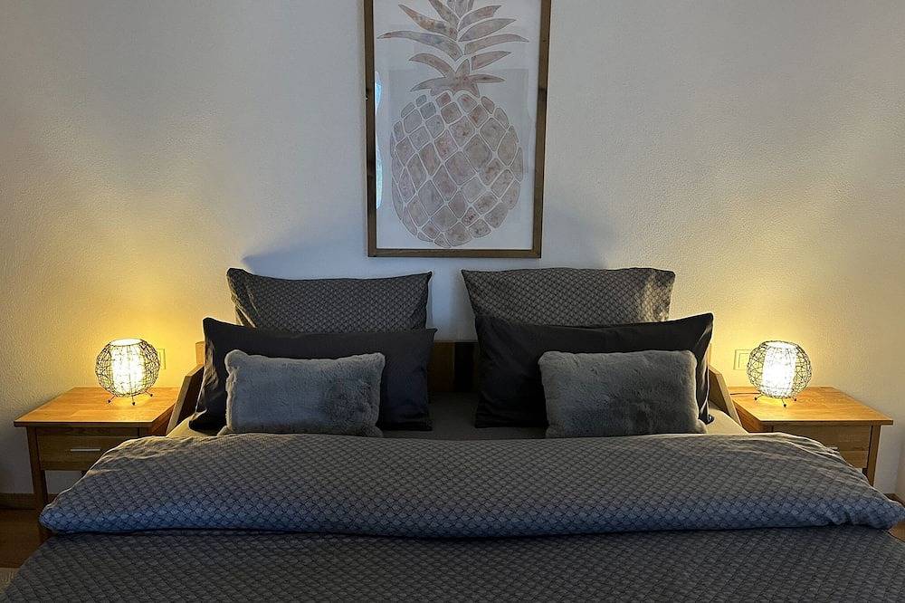Ganze Wohnung, 92qm-große Ferienwohnung mit Terrasse in Muhr am See, Fränkisches Seenland