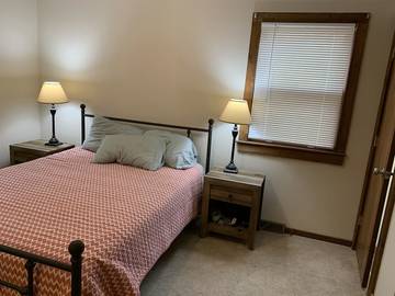 Log Cabin for 8 Guests in Wintergreen, Nelson County, Picture 4