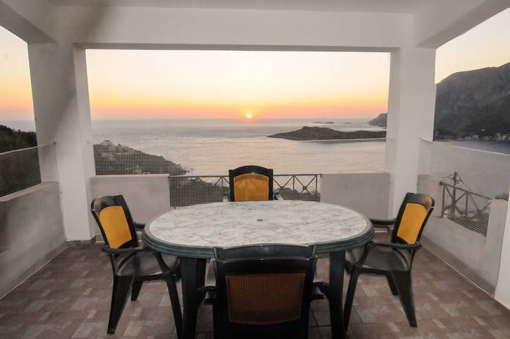 Location de vacances pour 4 personnes, avec Terrasse dans Kalymnos