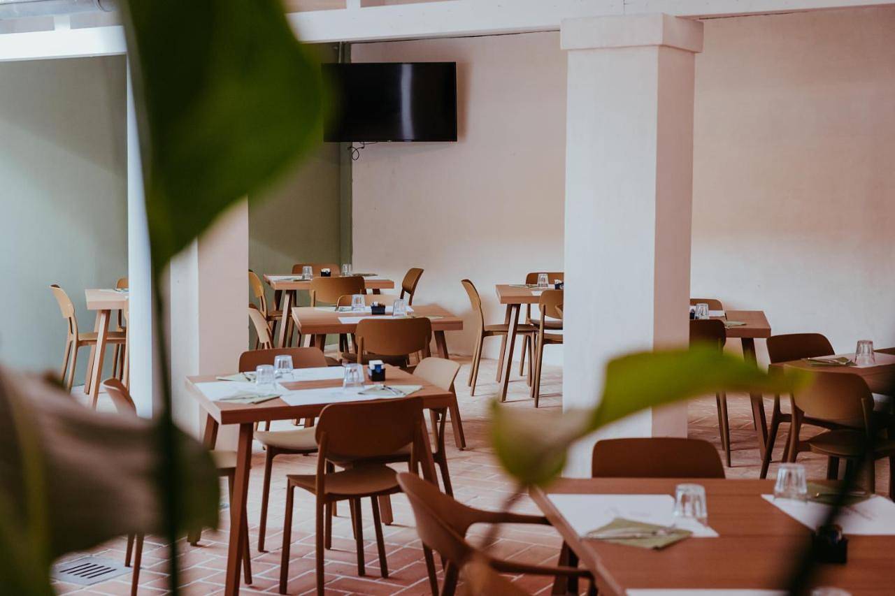 Green Garden Village con piscina, spiaggia riservata e parcheggio in Sirolo, Riviera del Conero