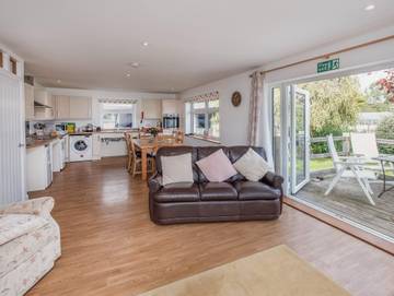 Glamping for 6 People in Newport (Isle of Wight), Isle of Wight, Photo 2