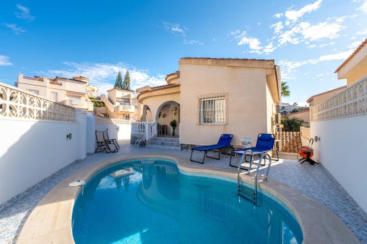 Casa de vacaciones para 8 personas, con jardín - 1